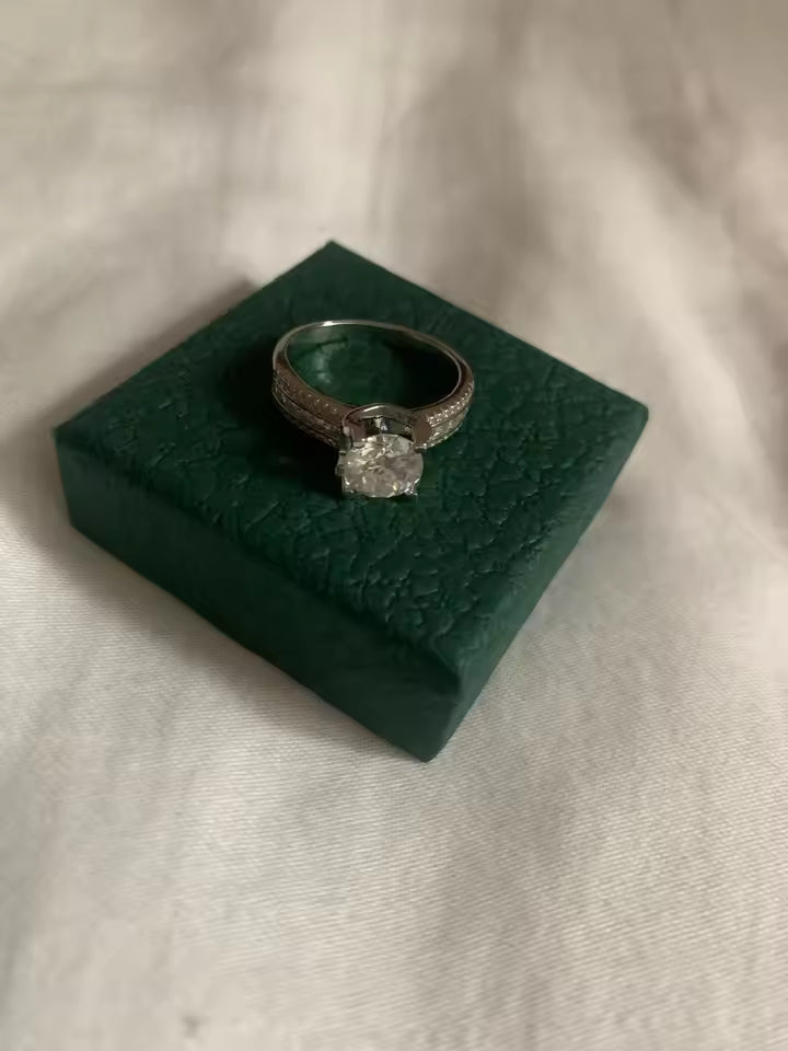 Product photo 3 from Riley Jameson