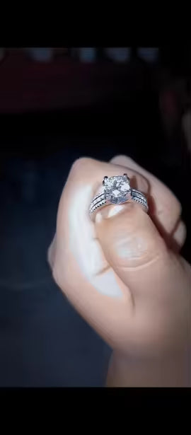 Product photo 1 from Ellie Carter