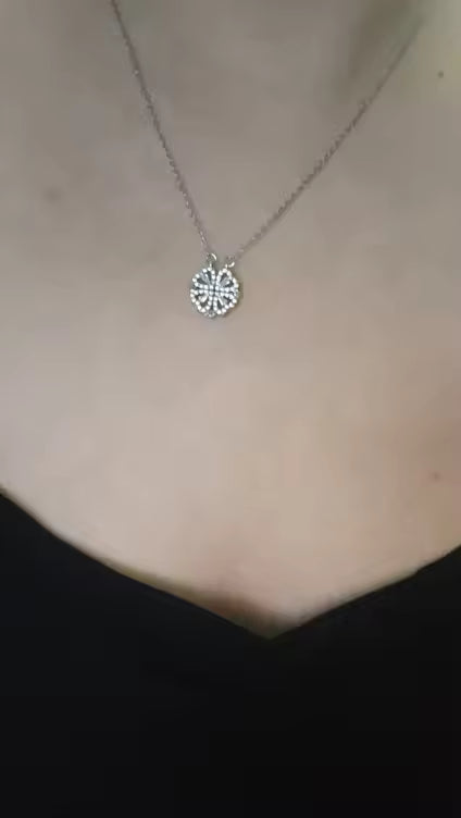 Product photo 1 from Lila Chen